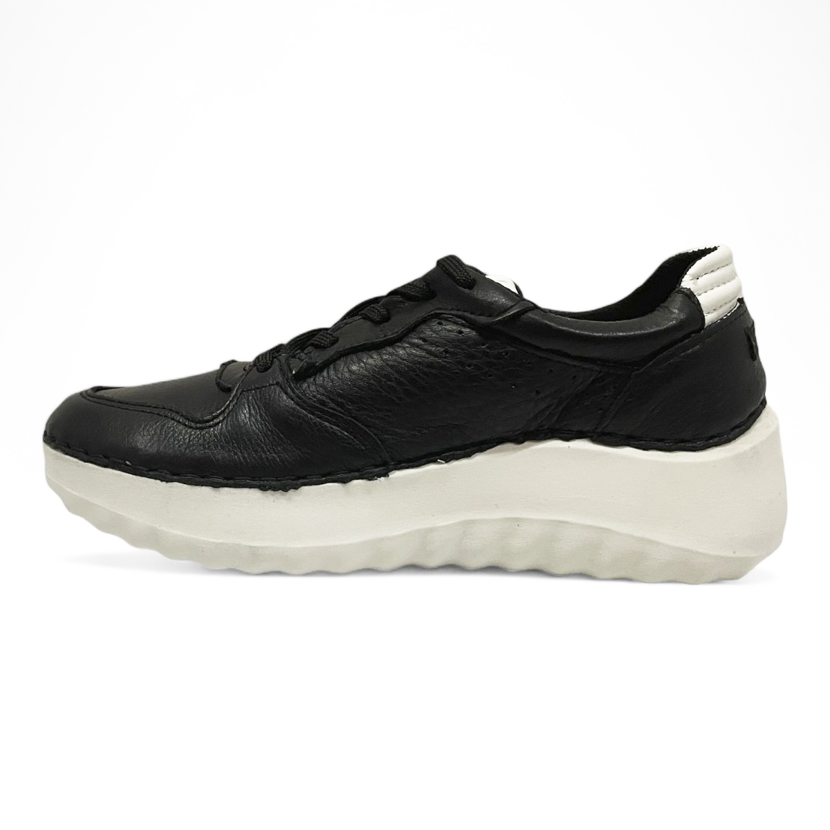 Tenis Negros Lobo Solo De Mujer Opanka De Piel Ligeros
