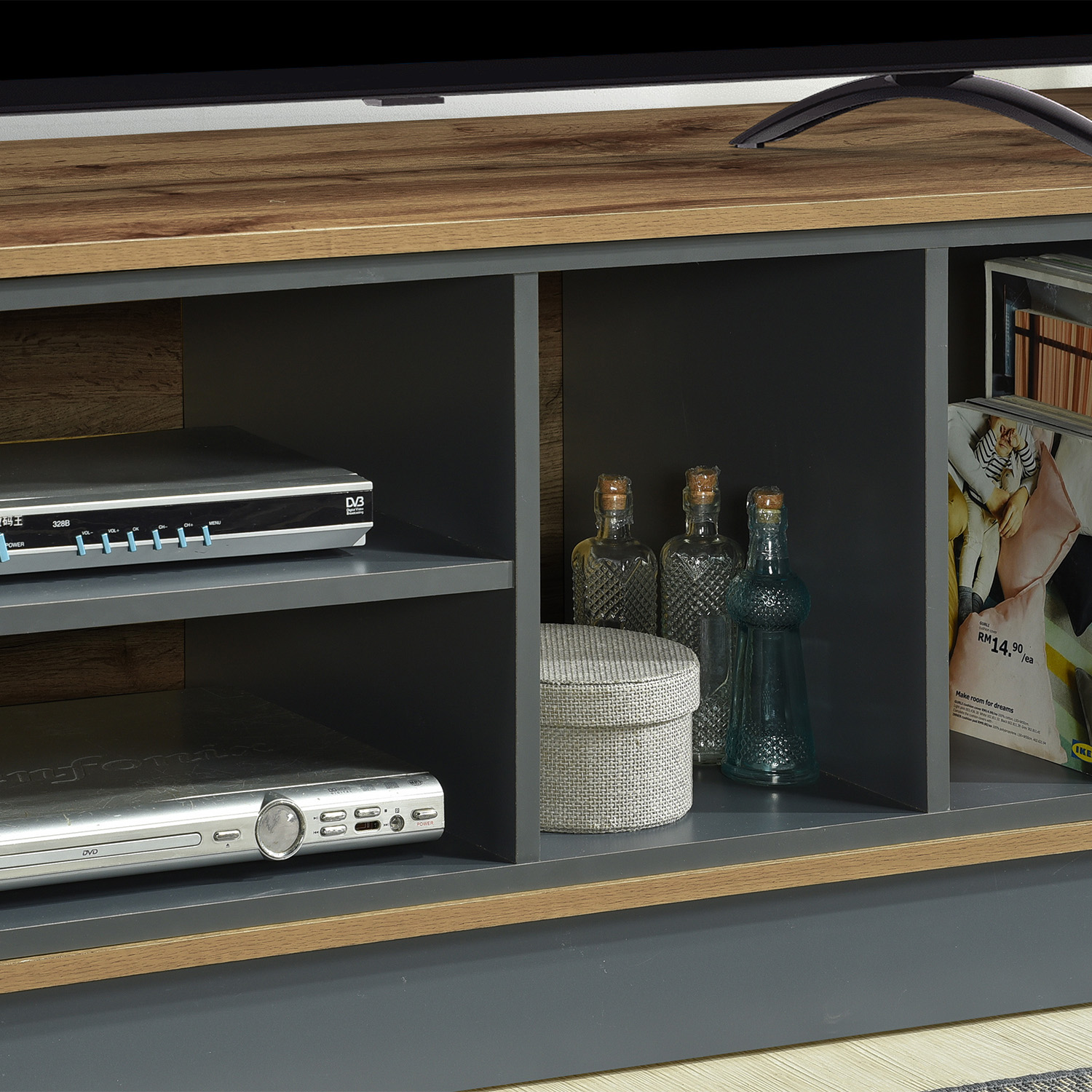 Mesa de Tv Gabinete para Almacenamiento Bossa Quix.