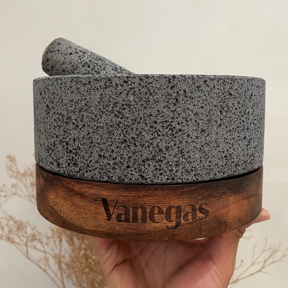 Molcajete Calli de Piedra Volcánica Base Gruesa De Parota 20 Cms