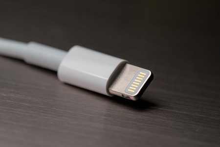 Cable TIPO C A LIGHTNING.