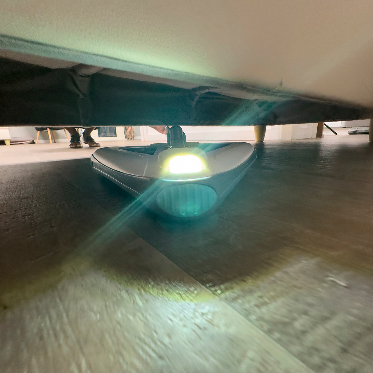 Aspiradora Barredora Recargable Eléctrica Zippi Sweeper Pro Beautifull Home  Diseño Triangular Omni-direccional a 360°