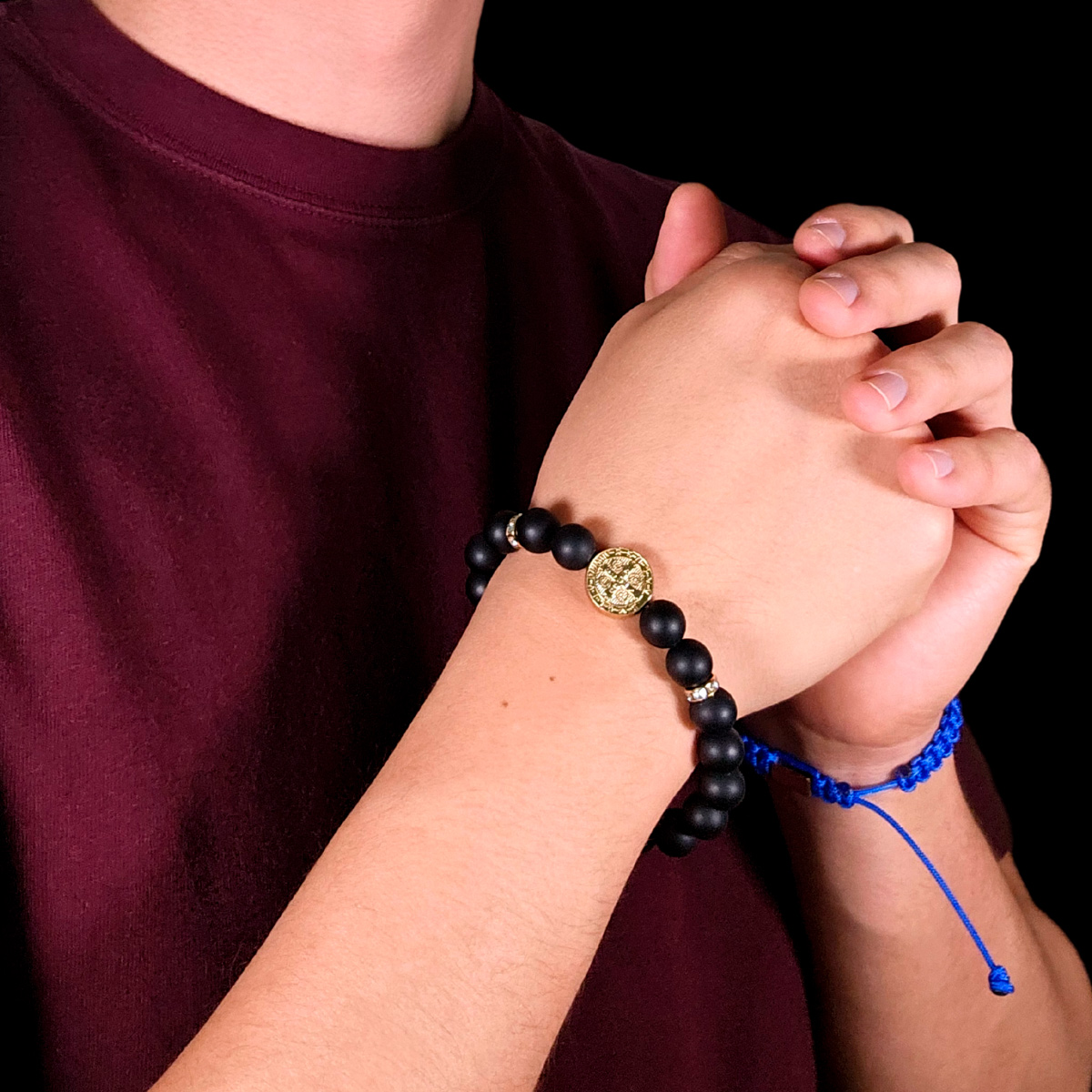 Pulsera San Benito Hombre Piedra Ónix Mate .