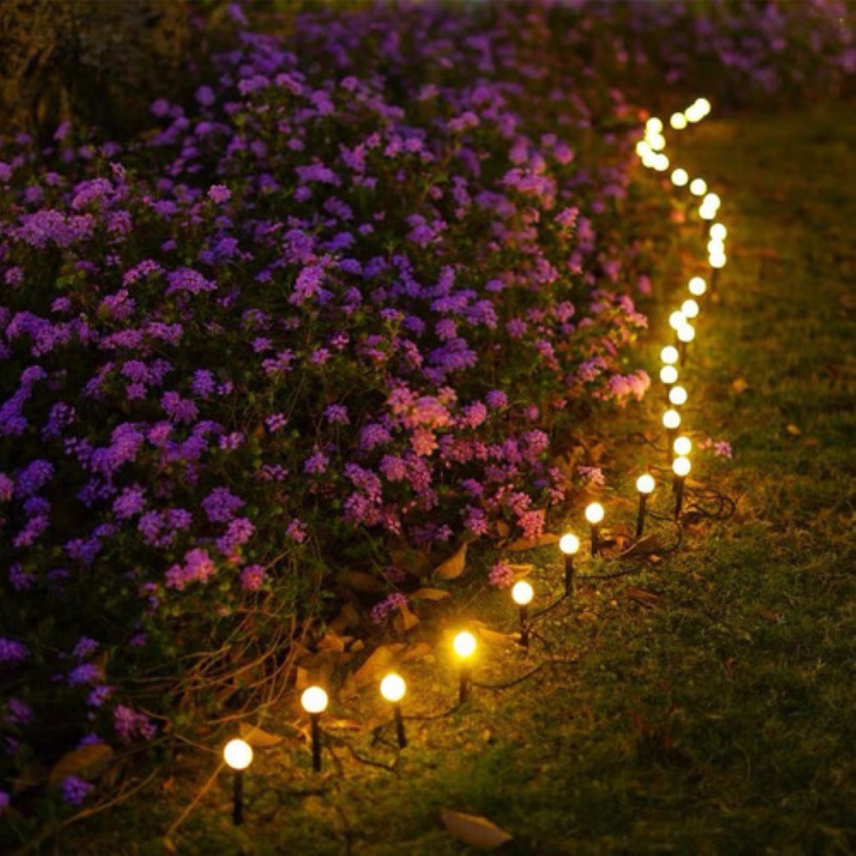 Tira De 30 Focos Led Solares Para Jardín Exteriores 8 Modos Negro