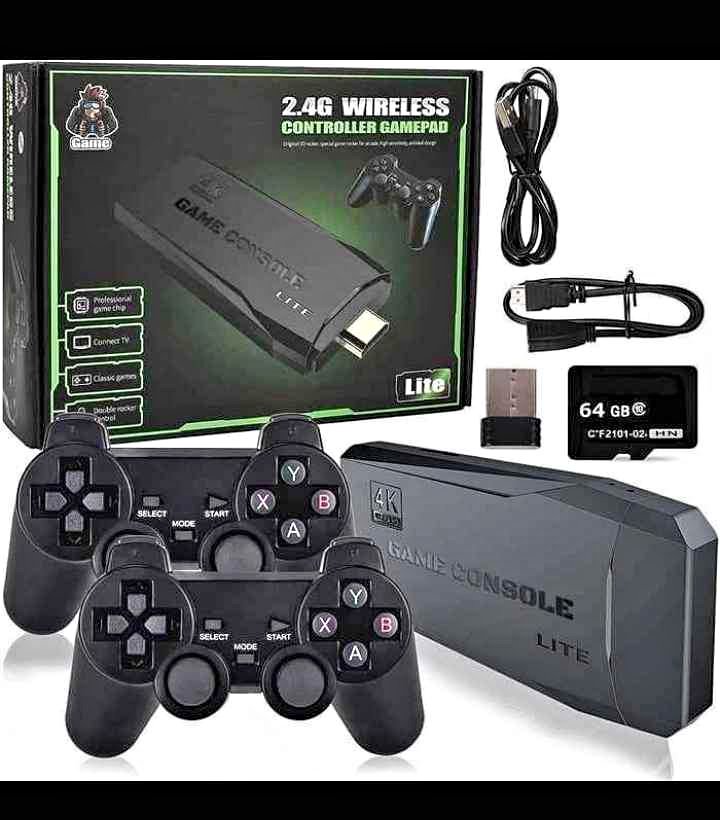 Multijuegos juego usb con 20000 juegos y con dos controles inalambricos.