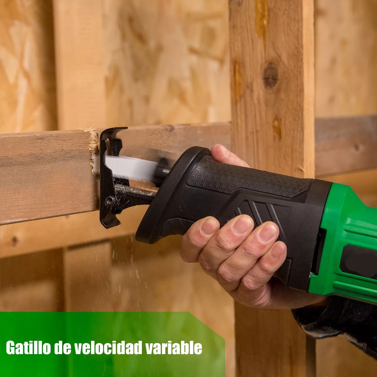 Sierra Sable 900w Velocidad Variable Industrial Verde.