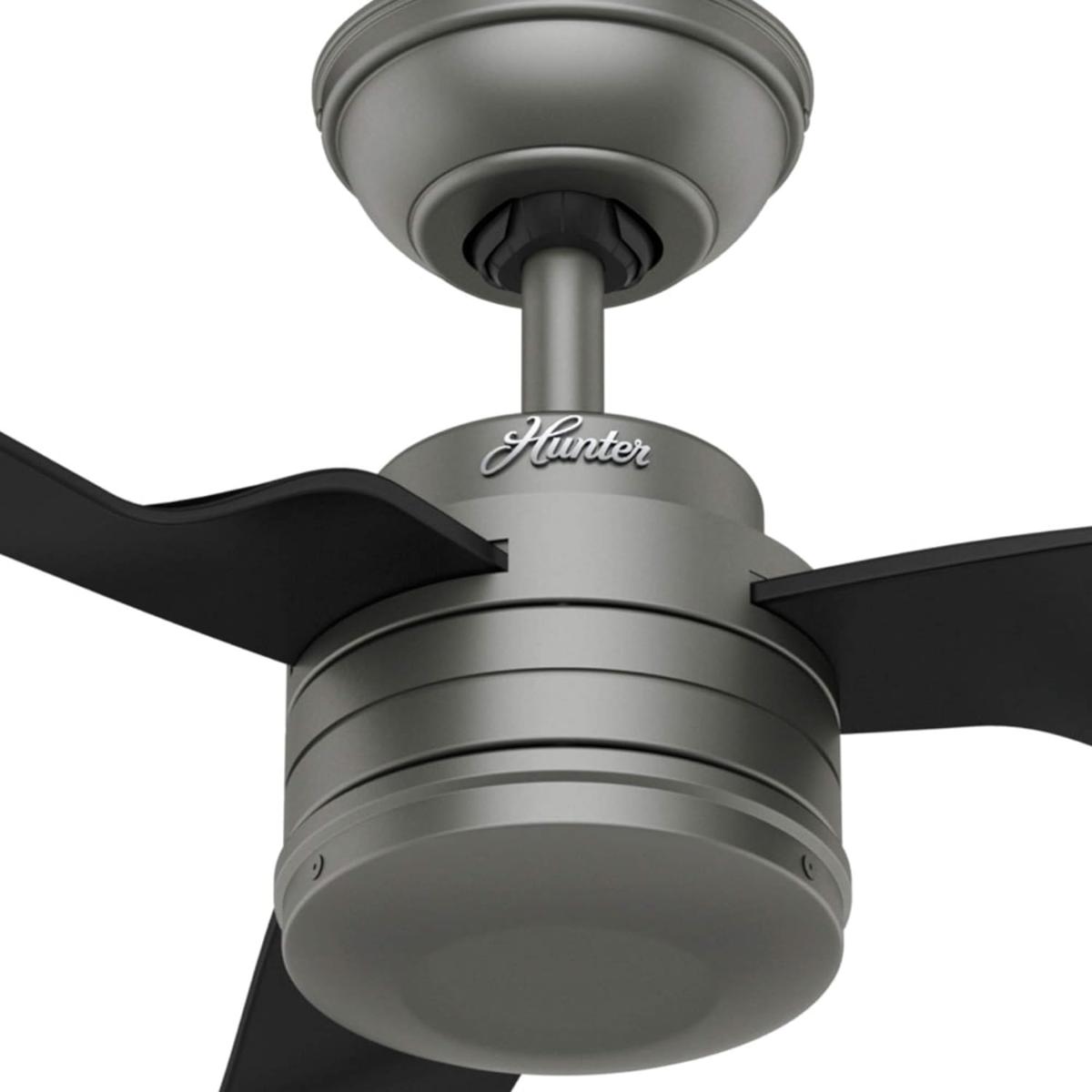 Ventilador de techo 52 pulgadas 3 aspas p/exterior cabo frio color plata/negro mate marca hunter.