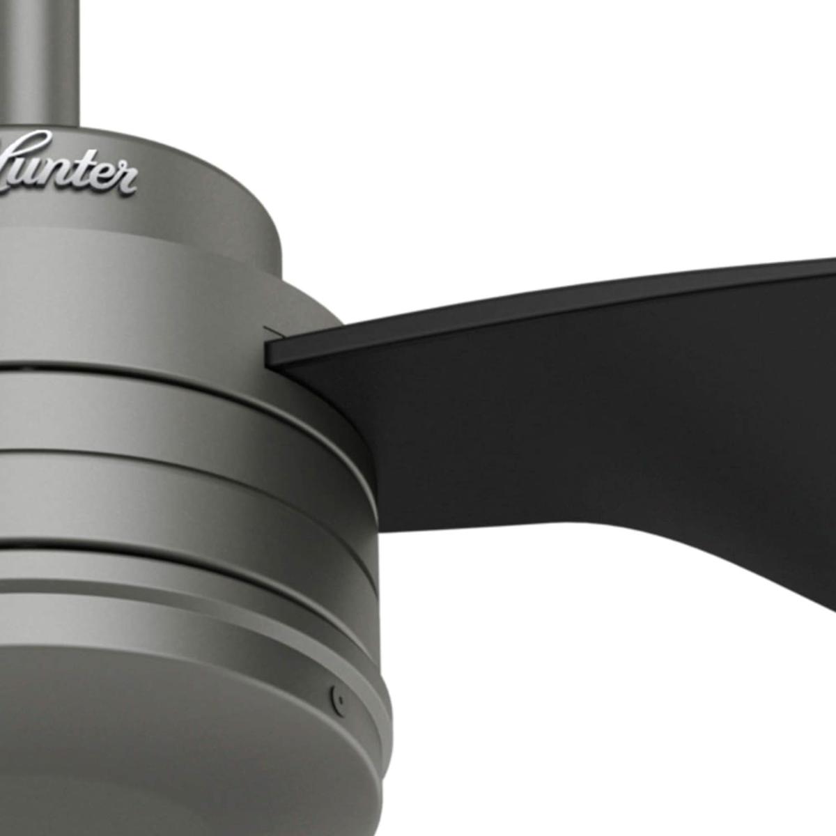 Ventilador de techo 52 pulgadas 3 aspas p/exterior cabo frio color plata/negro mate marca hunter.