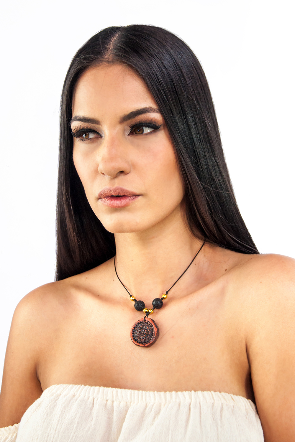 Gargantilla A ÁNGELOZANO círculo maya, pulsera y aretes.