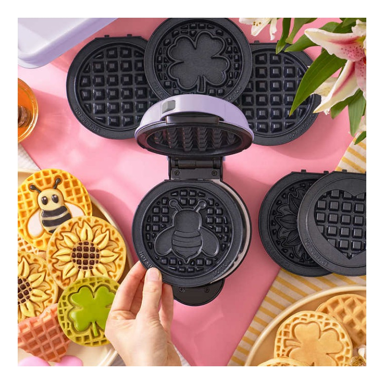 Mini Wafflera Dash 7 Placas Intercambiables + Estuche Almace.
