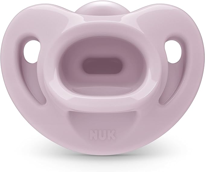 A NUK - Chupetes de ortodoncia cómodos, 0-6 meses, 3 unidades (paquete de 1).