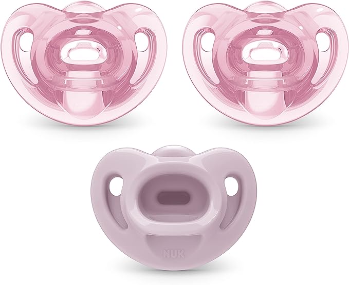 A NUK - Chupetes de ortodoncia cómodos, 0-6 meses, 3 unidades (paquete de 1).