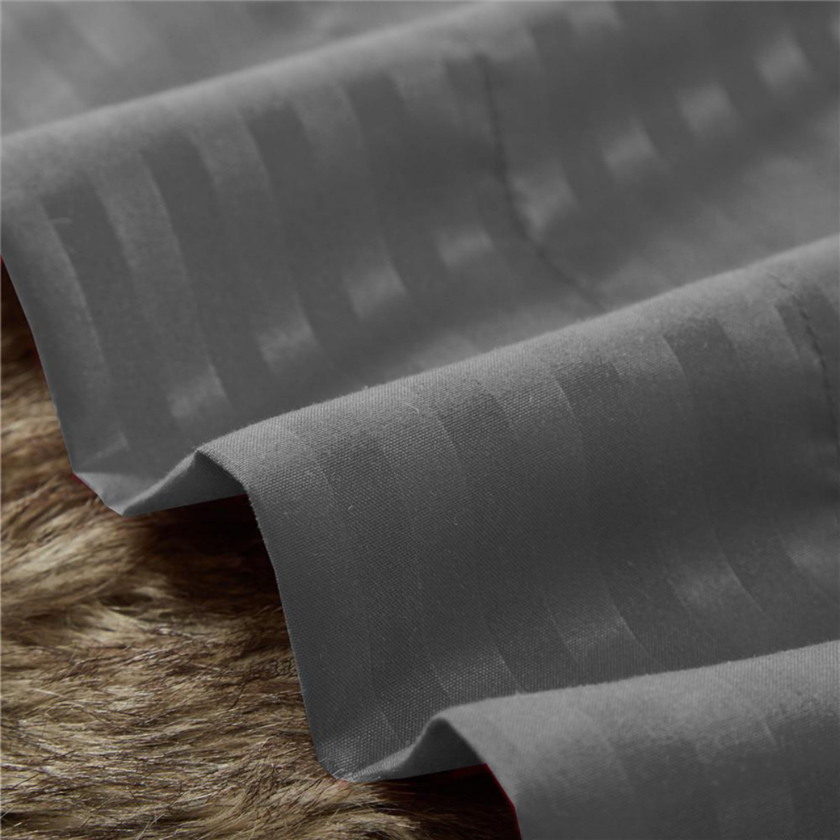 Juego de Sábanas de Microfibra Suave Quetzal -Satinado -Matrimonial -Gris Oxford.