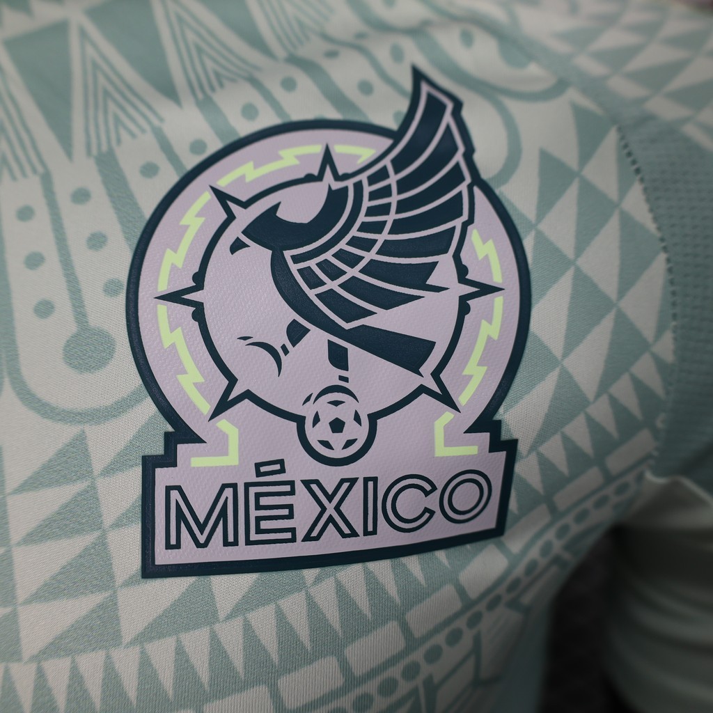 Jersey Adidas Selección Nacional de México Visita 2024 Versión Jugador (XL)