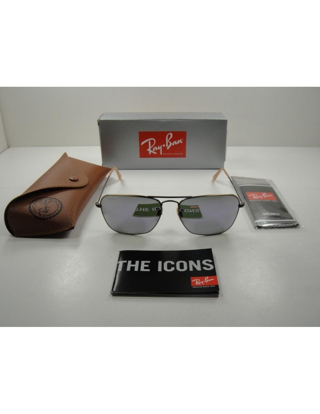Lentes de sol Ray Ban Rb3136 167/4k Caravan Lila Espejo Bronce Clasico
