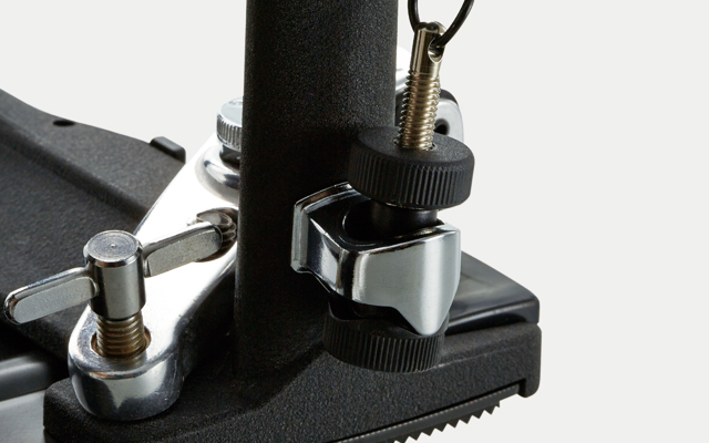 PEDAL DOBLE TAMA IRON COBRA HP900PWN, CON ESTUCHE.