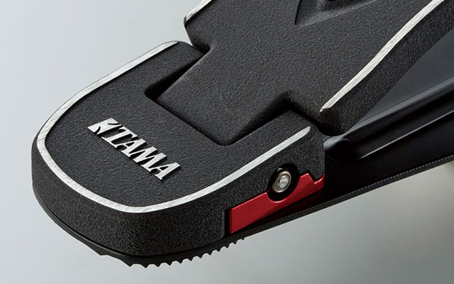 PEDAL DOBLE TAMA IRON COBRA HP900PWN, CON ESTUCHE.