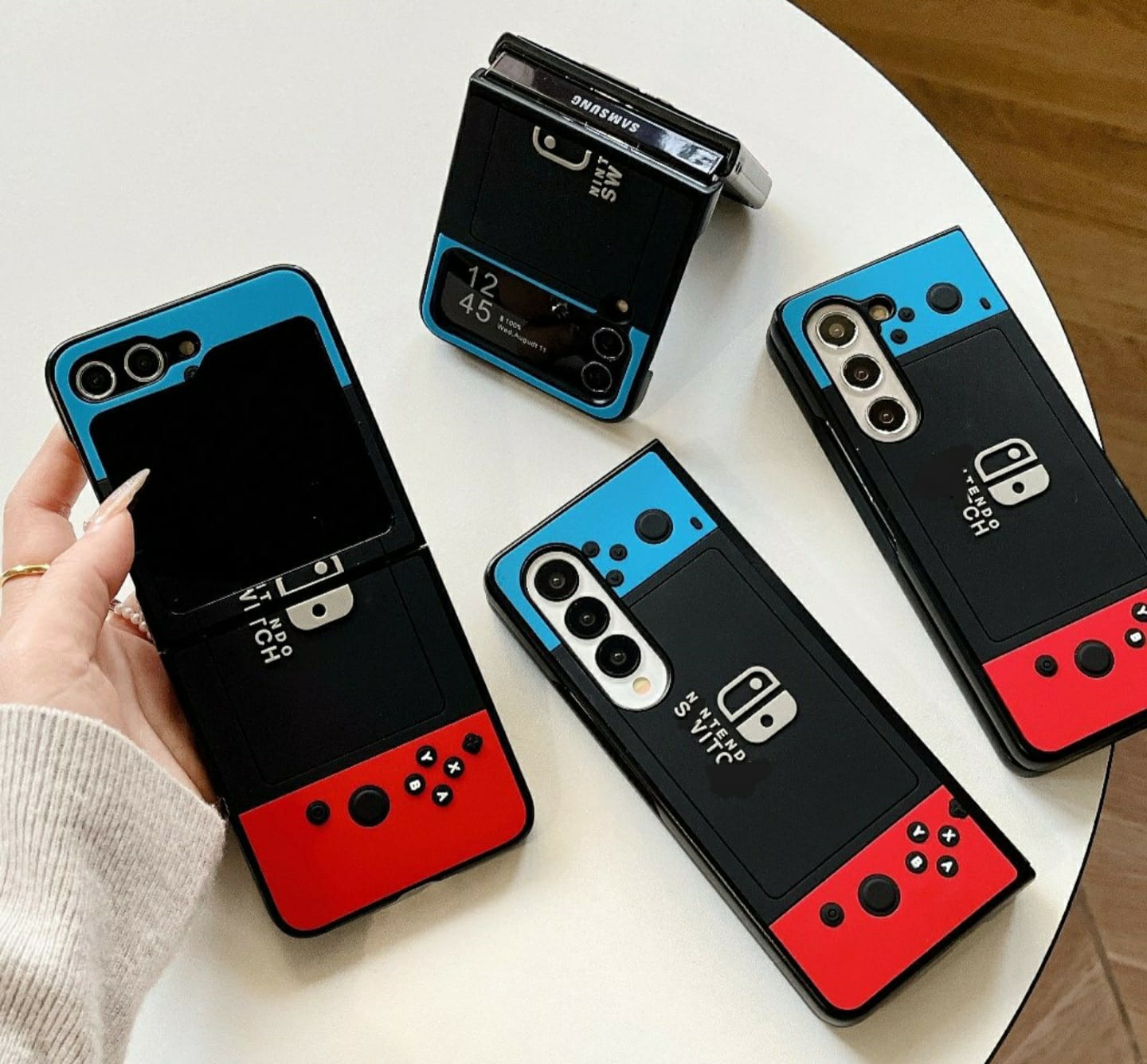 Funda Compatible Con Galaxy Z Flip 4 Diseño Consola De Juego.