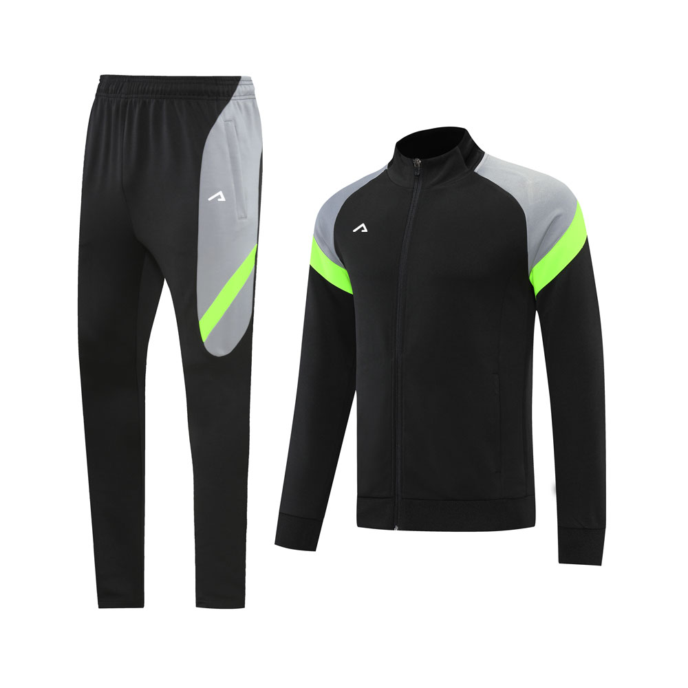 Conjunto Deportivo Knite Line Hombre.
