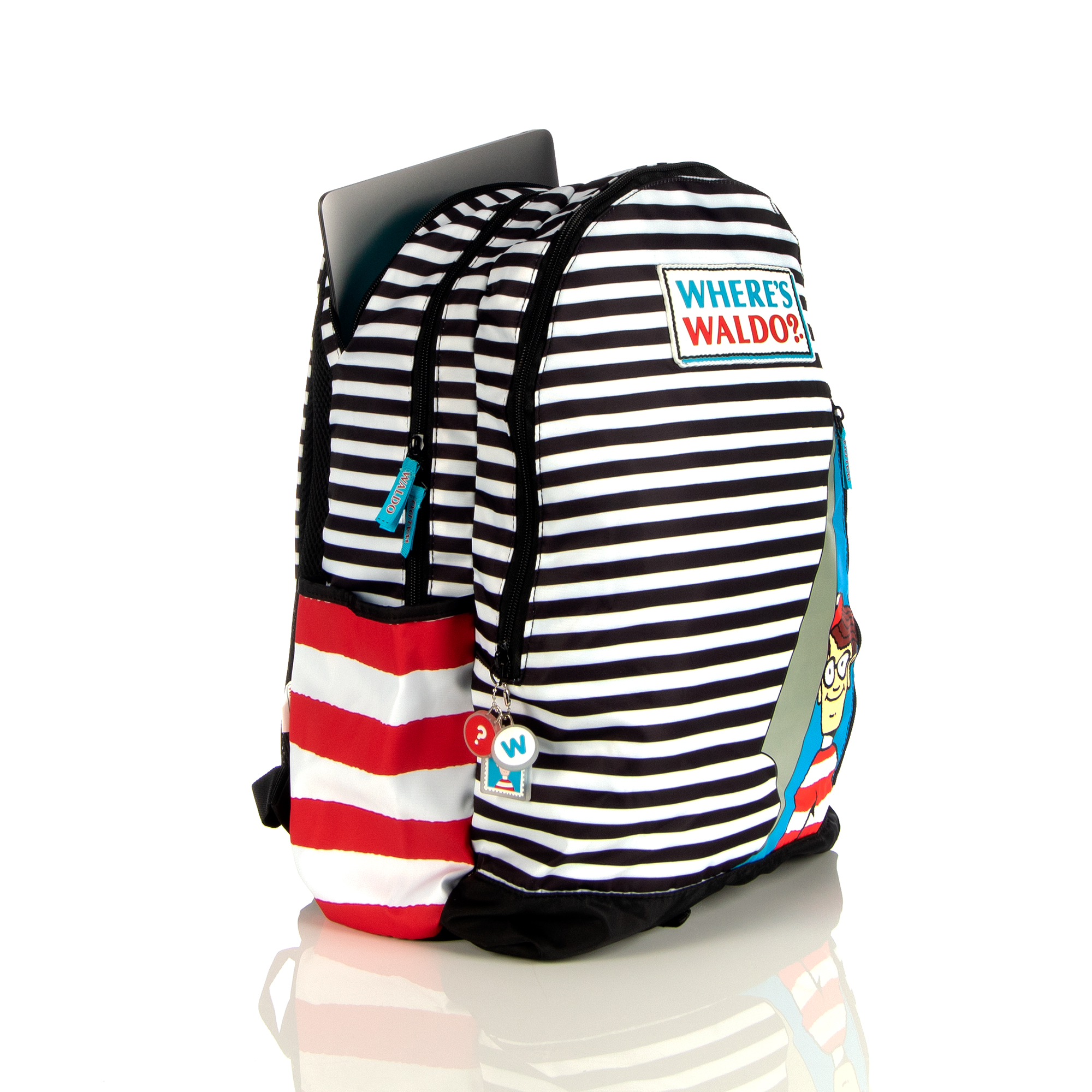 Mochilas Dónde Está Wally Original Nueva Backpack Oficial Color Negro 