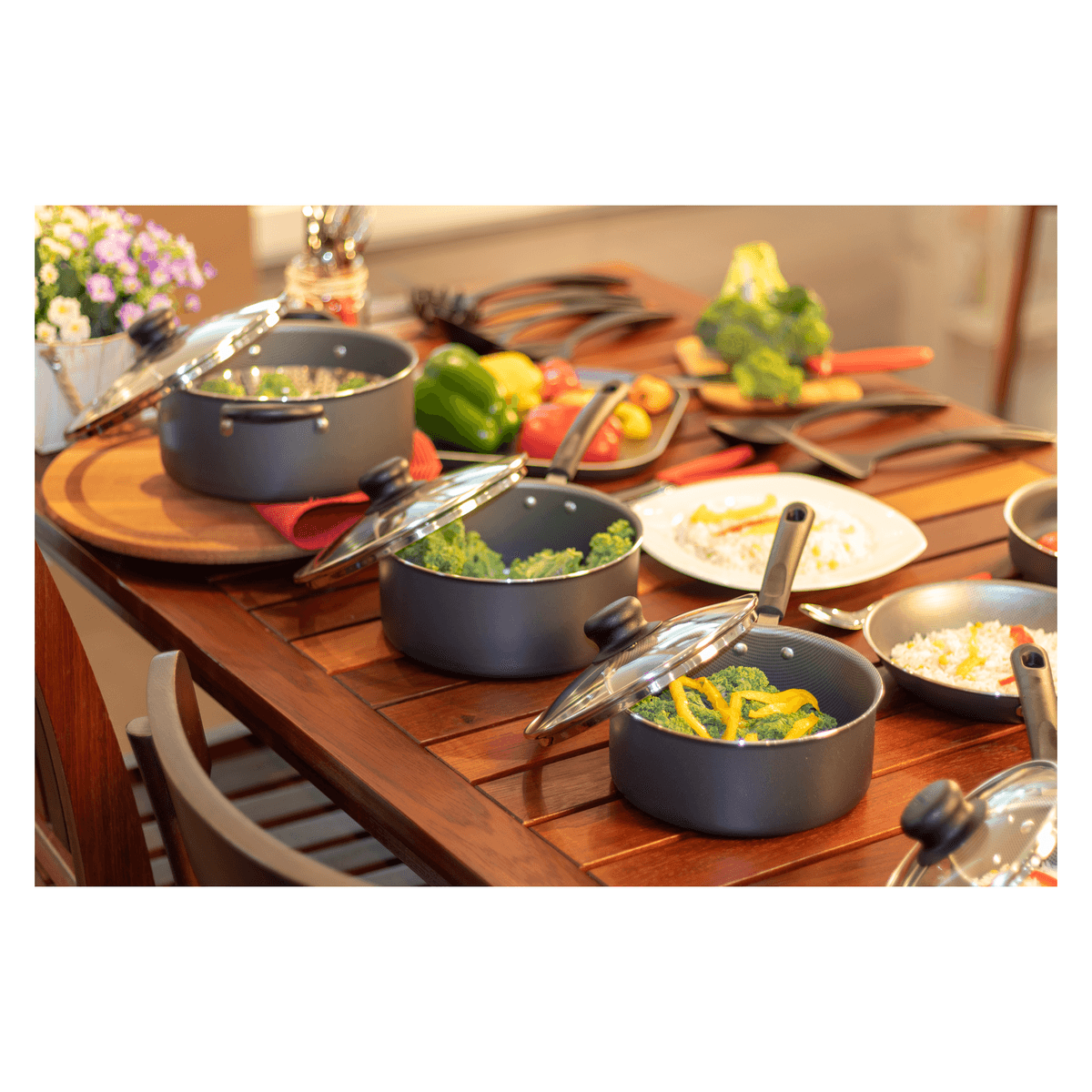 Batería de cocina Primaware 18 piezas negro