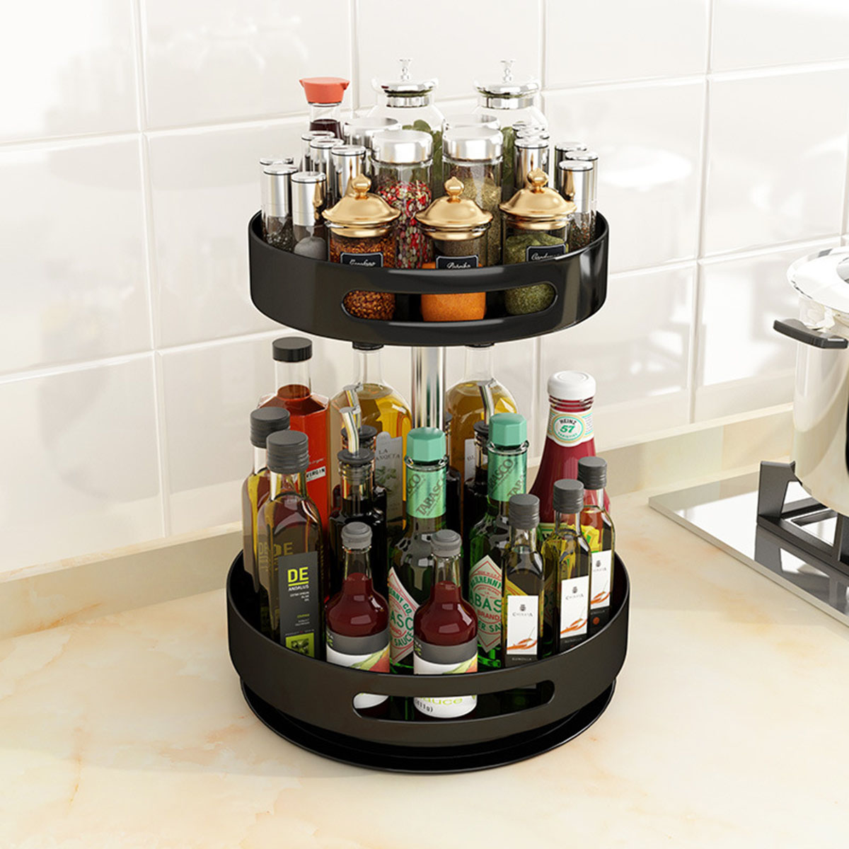 Organizador de metal giratorio de doble nivel para la cocina.