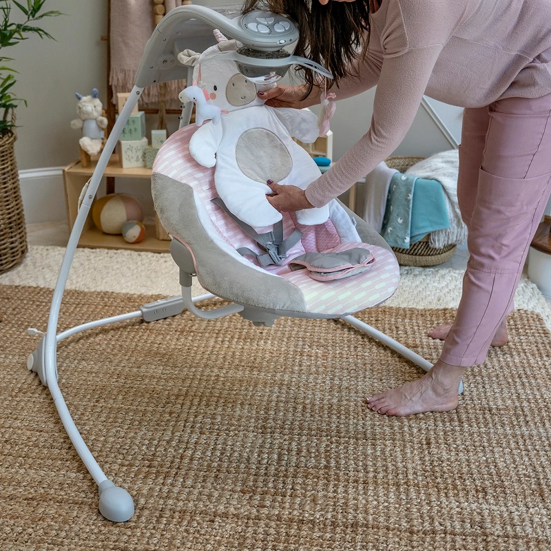 Columpio Cradling INGENUITY Swing Flora Unicornio.