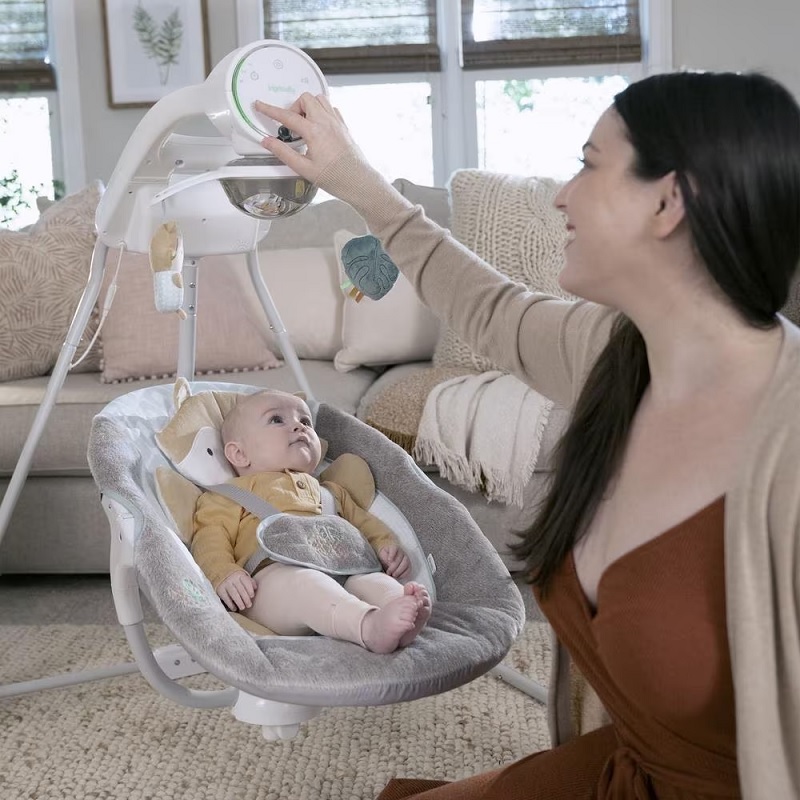 Columpio INGENUITY Cradling Swing Kitt El Zorro.