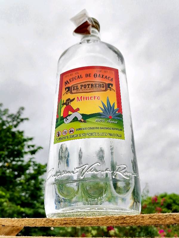 Mezcal Minero 950 ml..