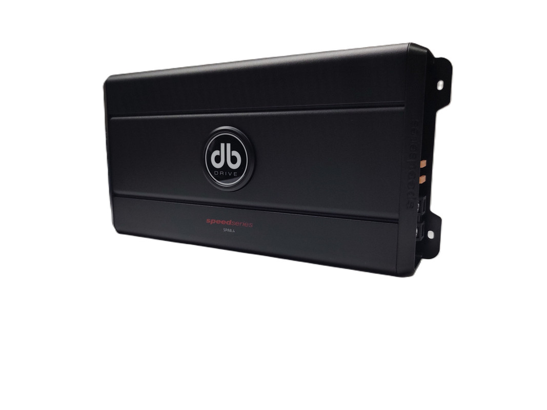 Amplificador 4 Canales DB Drive SPA8.4 1000 Watts Clase AB.