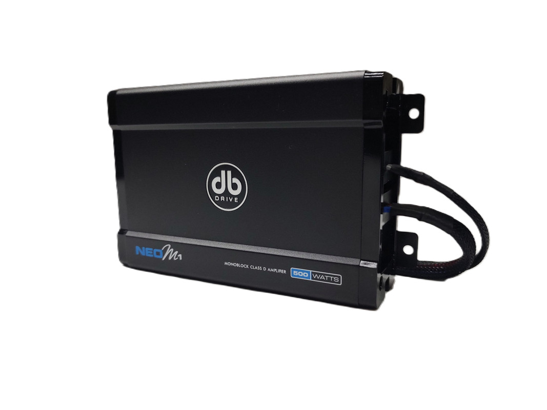 Amplificador Marino Monoblock DB Drive NEO M1 500W Clase D.