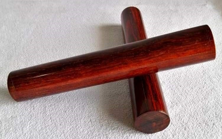 Claves Musicales Mediana 17 Cm - De Granadillo.