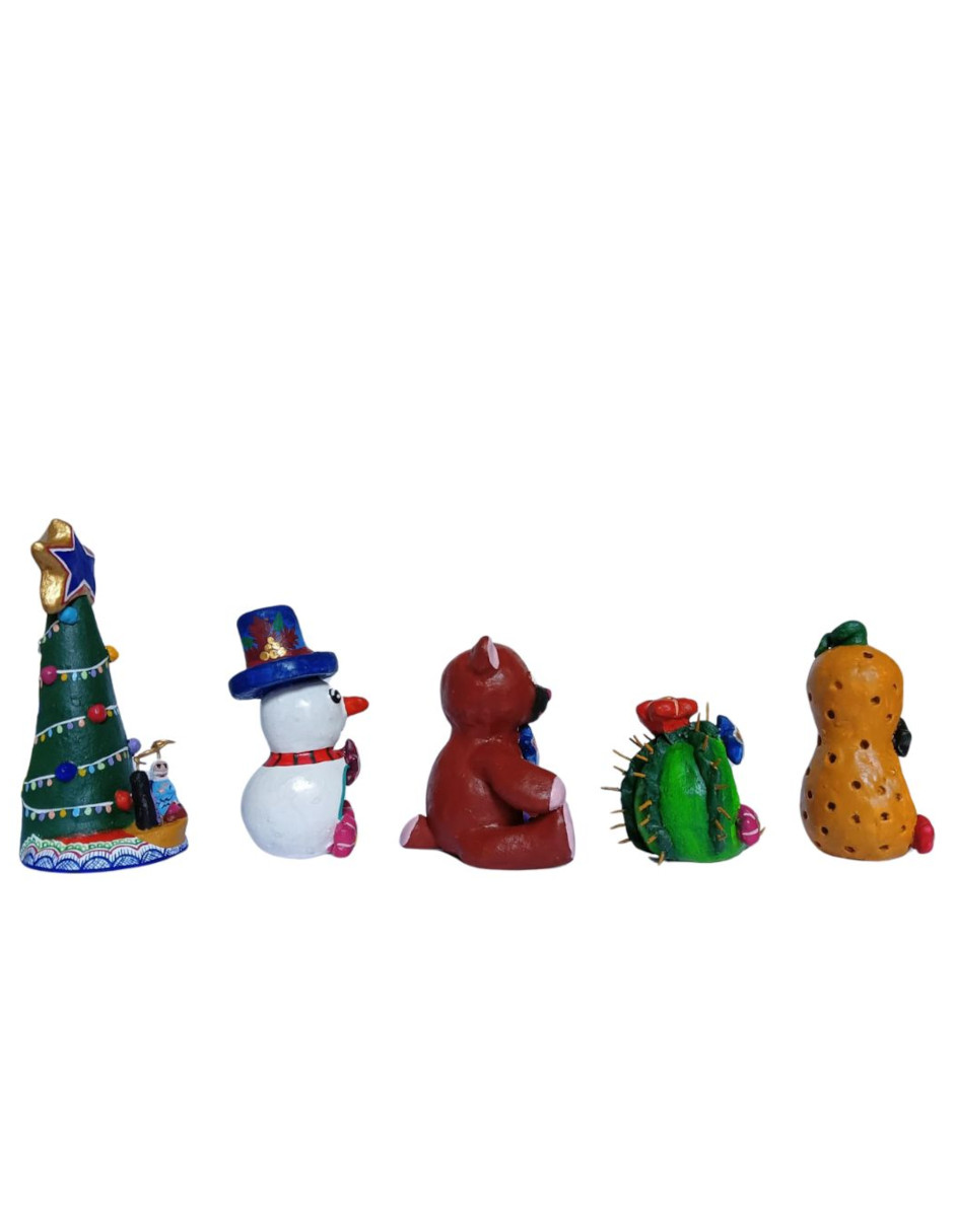 Kit de 5 nacimientos mini con diferentes formas