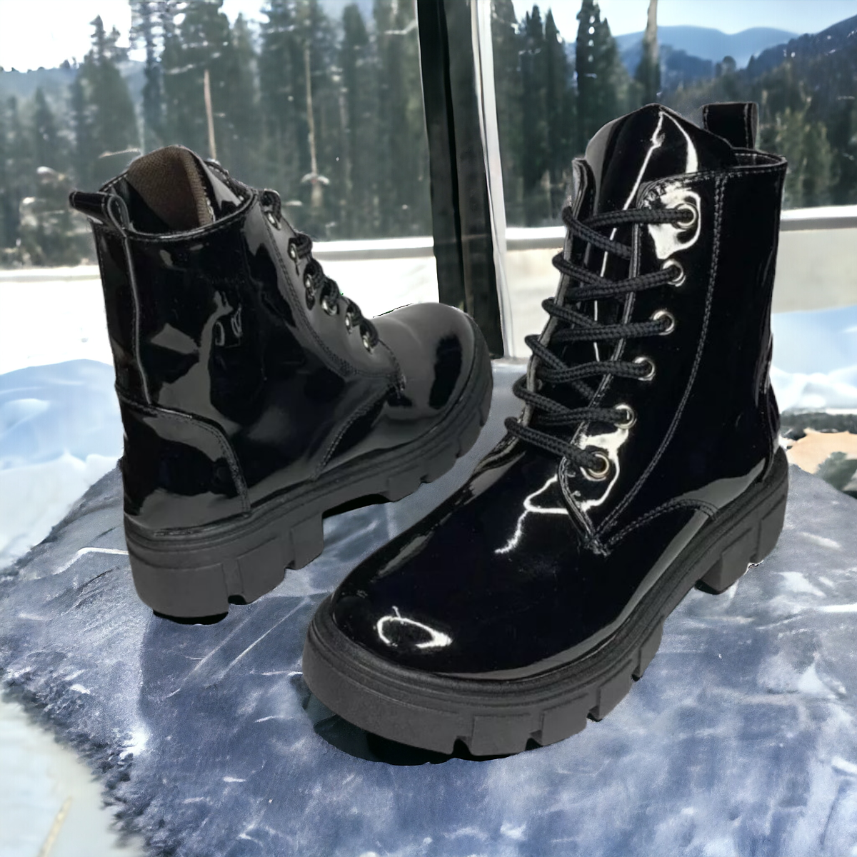Botas Botín Alta De Mujer Cintas Charol Negras Suela Gruesa LAS CUATAS.