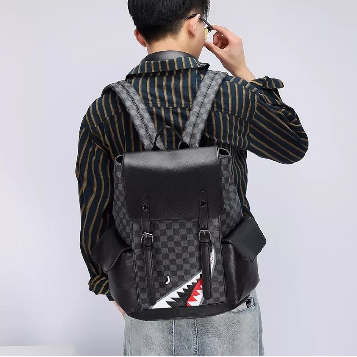 Mochila De Cuero Suave Juvenil Deportiva Tiburón