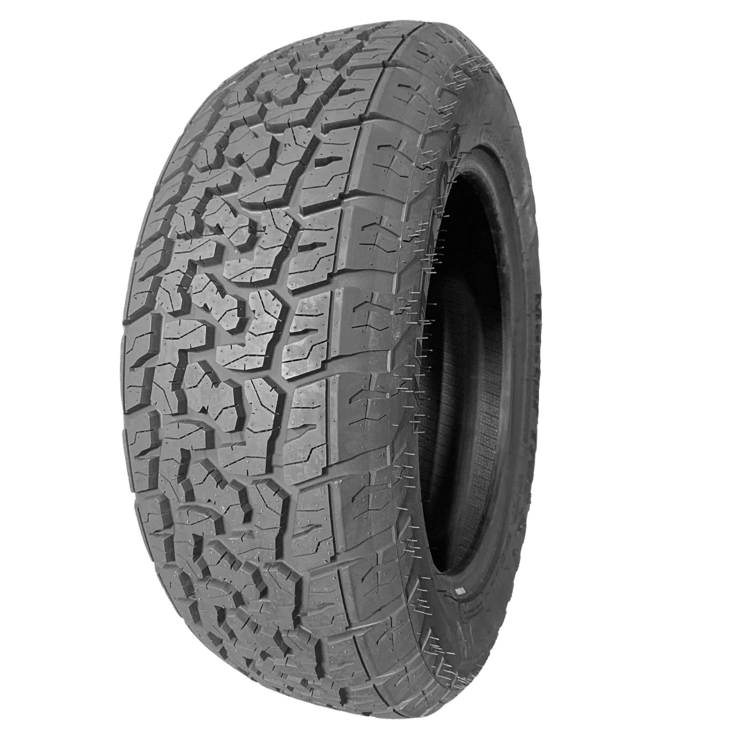 LLANTA 235/80 R17 VITTOS MASTER TRAC