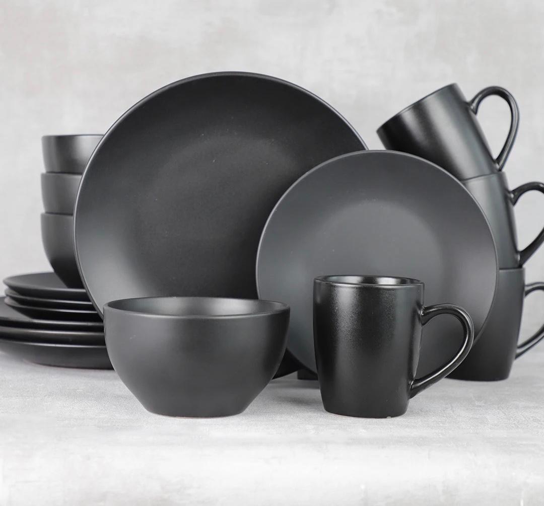 Vajilla Vascella Negro Mate Cerámica para 4 personas 16pz.