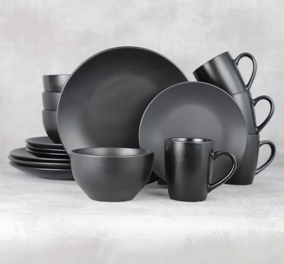 Vajilla Vascella Negro Mate Cerámica para 4 personas 16pz.