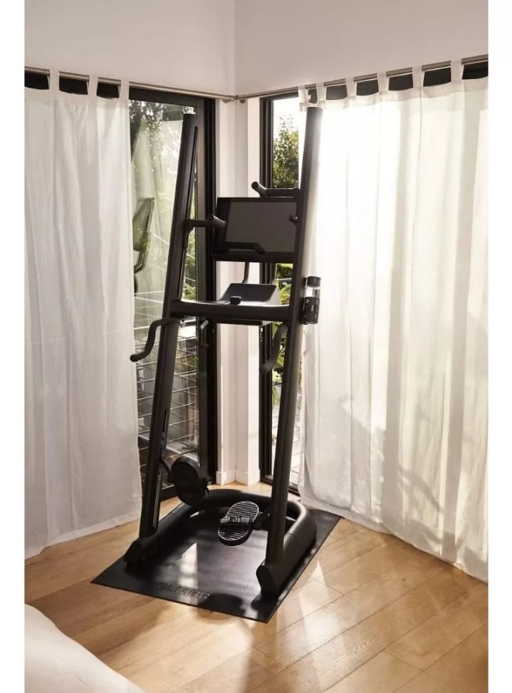 Escaladora Vertical Clmbr Máquina De Fitness Cardiovascular Color Negro.