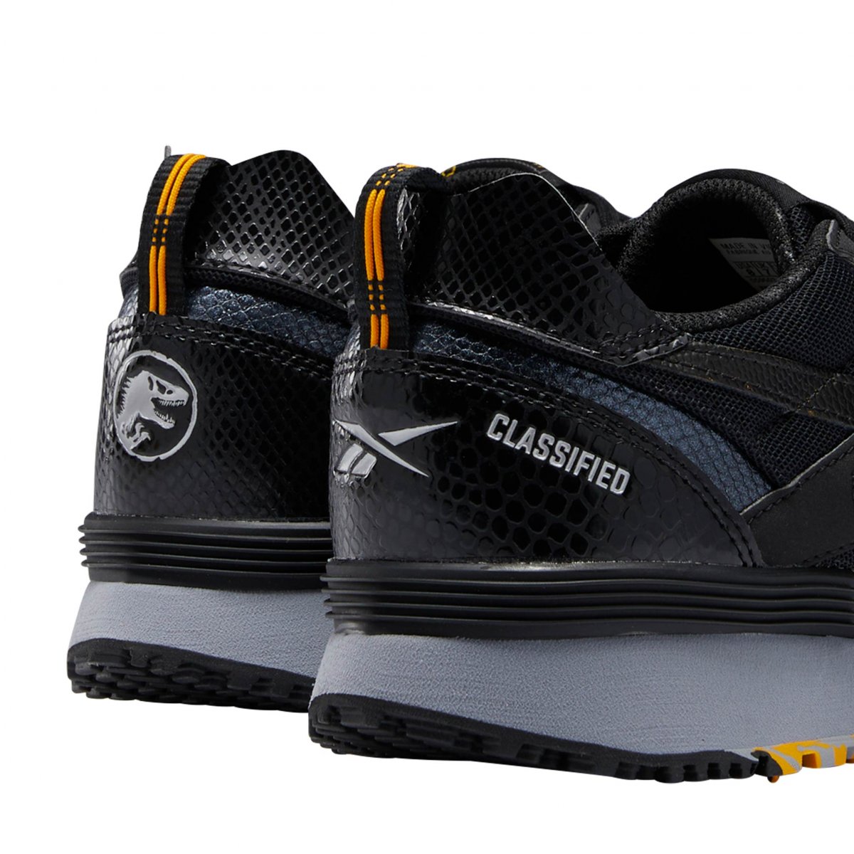 Tenis Casual Reebok LX2200 Jurassic World Color Negro Para Hombre