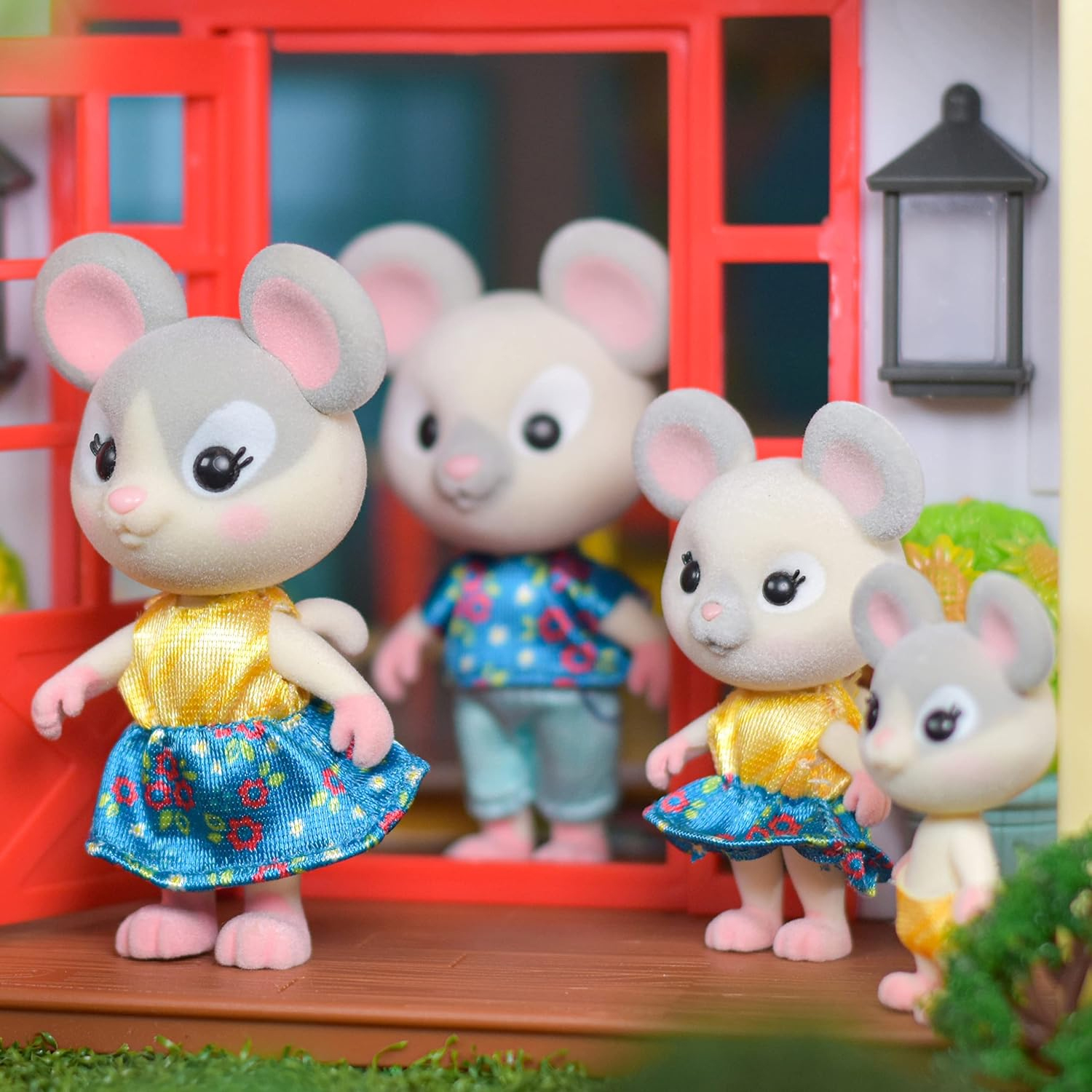 Sunny Days Entertainment Honey Bee Acres - Familia De Raton