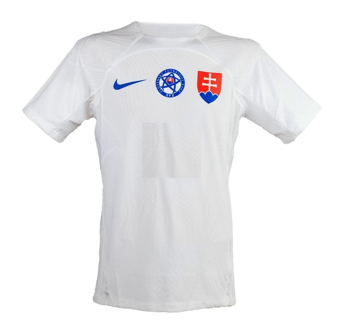 Nuevo! Jersey Eslovaquia Eurocopa 2024/2025 Visita Blanca Talla XL.