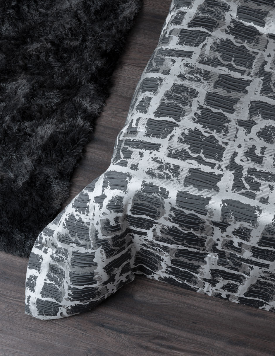 Edredón King Size Luxus Jacquard con Fundas Madrid ESQUIMAL.