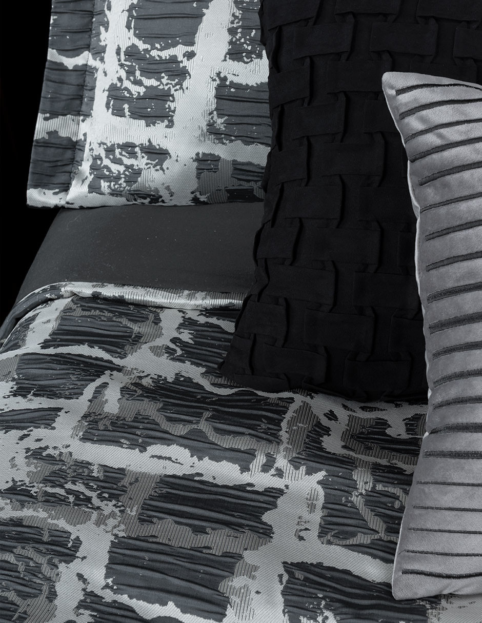 Edredón Matrimonial Luxus Jacquard con Fundas Madrid ESQUIMAL.