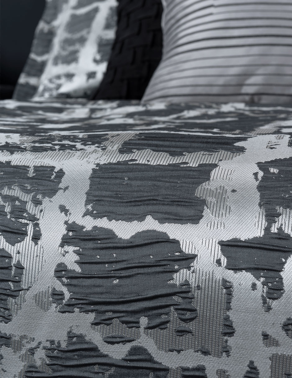 Edredón Matrimonial Luxus Jacquard con Fundas Madrid ESQUIMAL.