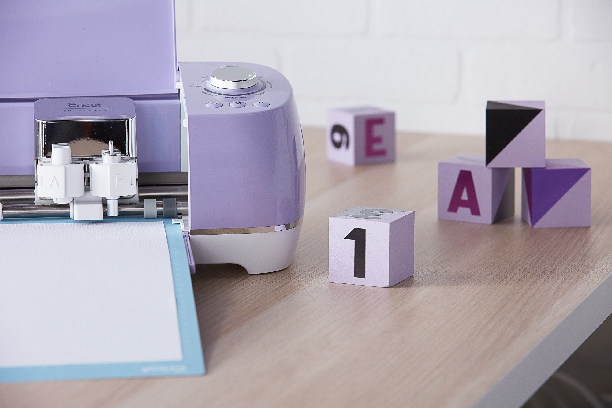Plotter de Corte Cricut Explore Air 2 Lila.