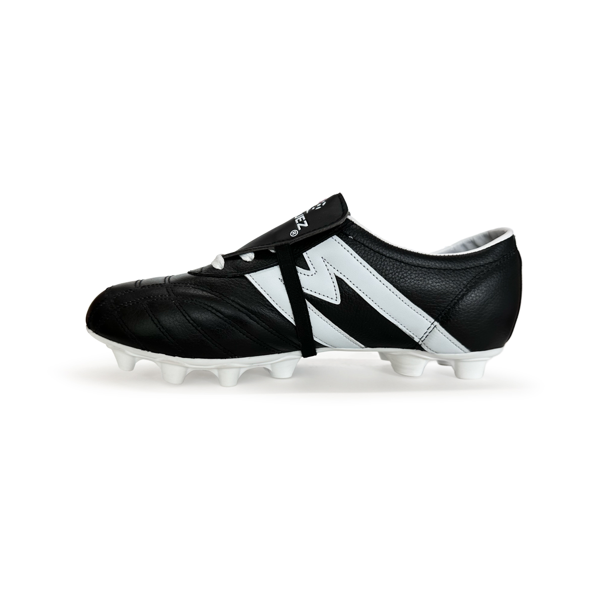 Zapatos  de futbol Tachos FG MANRIQUEZ Mid SX Negro/Blanco.