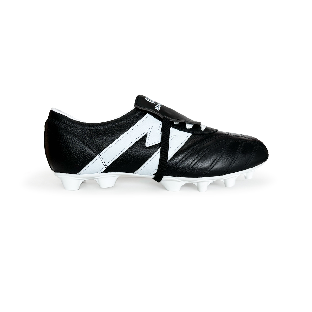 Zapatos  de futbol Tachos FG MANRIQUEZ Mid SX Negro/Blanco.