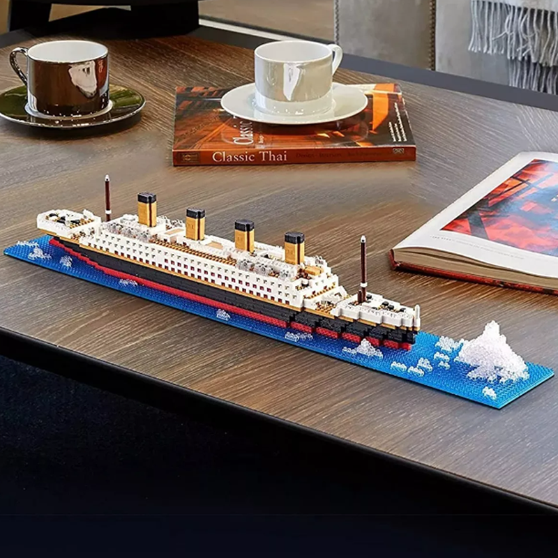 Puzzle 3d Titanic Maquetas Barco 688 Pzs Juguetes Bloques