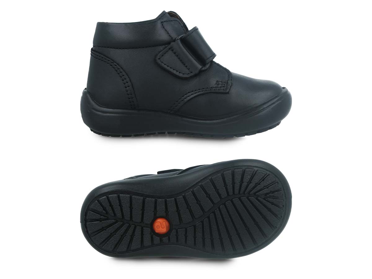 Zapatos Escolares Botas Audaz Casual Negro 162501-A Niño.