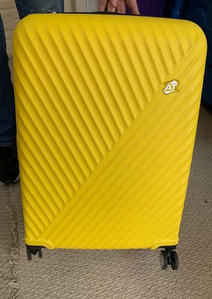 Maleta American Tourister Frisbee 76/28 Color Amarillo.